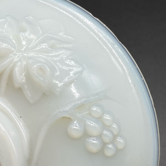 Vintage Portieux Vallerysthal Opaline Milk Glass Covered Footed Candy Dish Grape - Picture 11 of 11